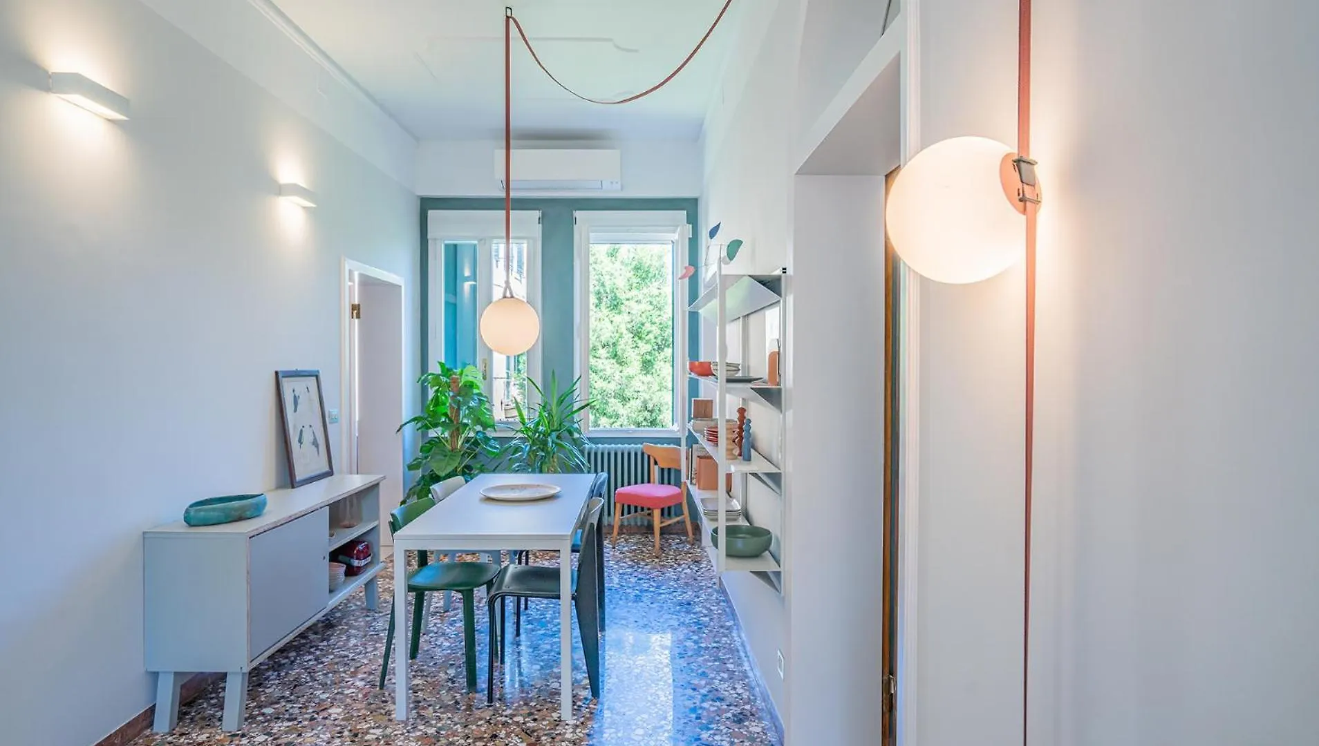 Casa Della Sensa 1 Garden & Canal View Venice Apartment